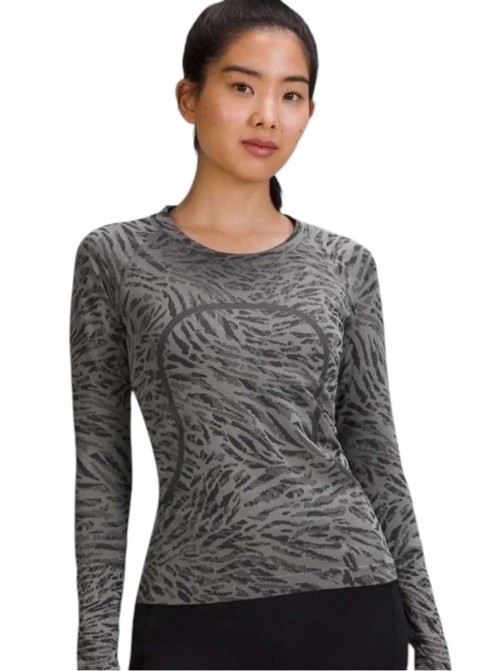 Lululemon Swiftly Tech Long Sleeve Shirt 2.0 in Primal Clash Black Gray Sz 6